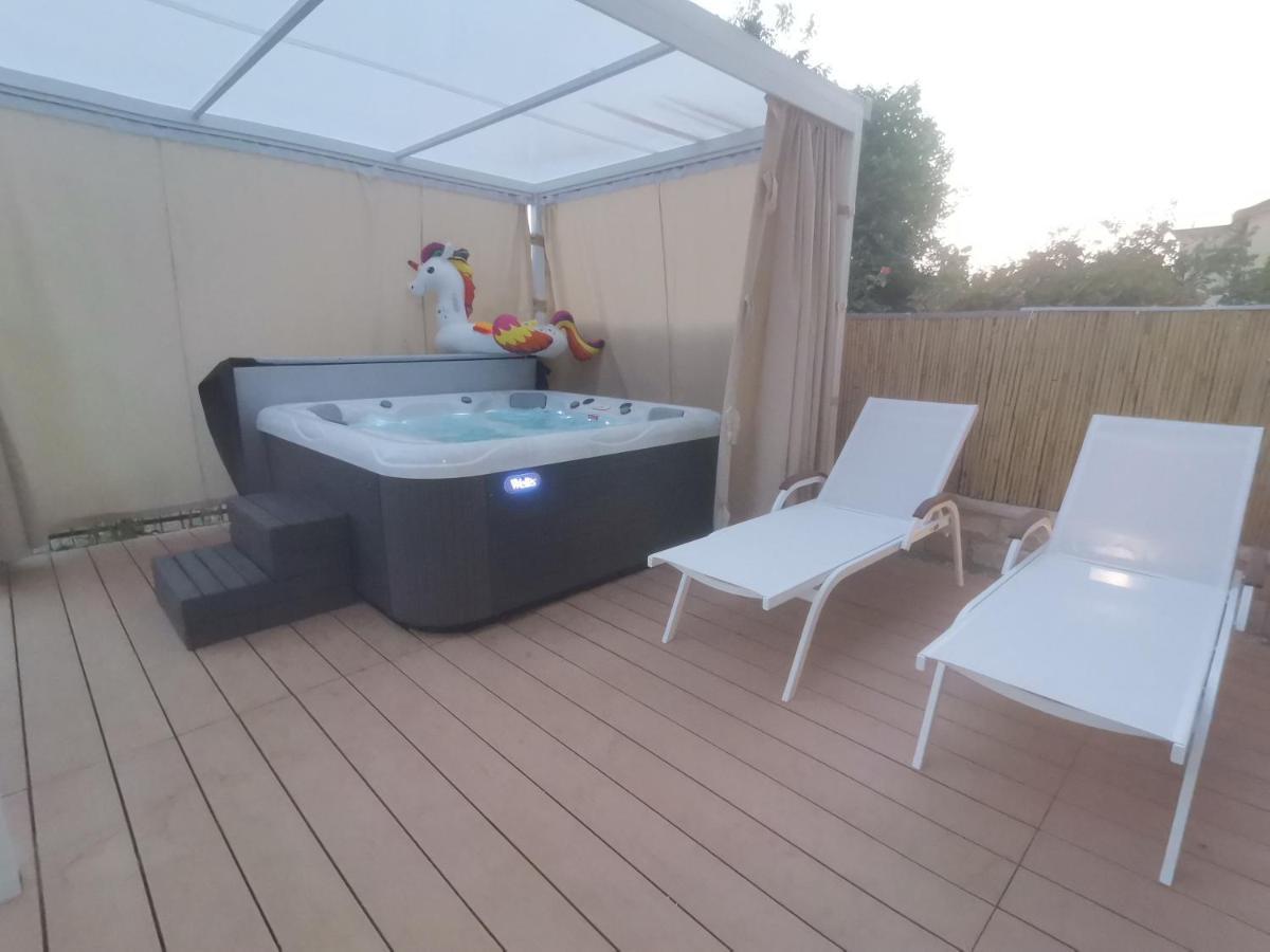 Apartman Hola Novigrad Istria Exterior foto